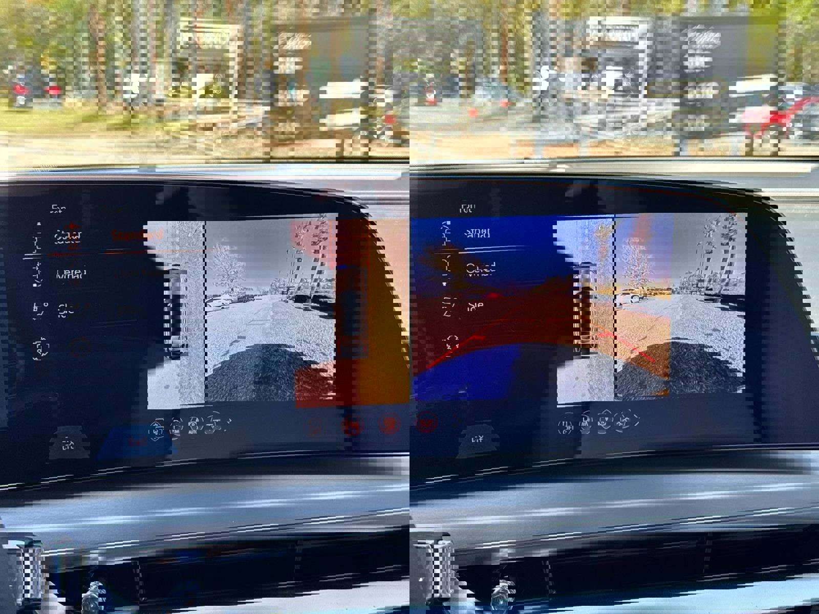 New 2026 Cadillac Lyriq Luxury w/ LPO, Floor Liner Package image 27