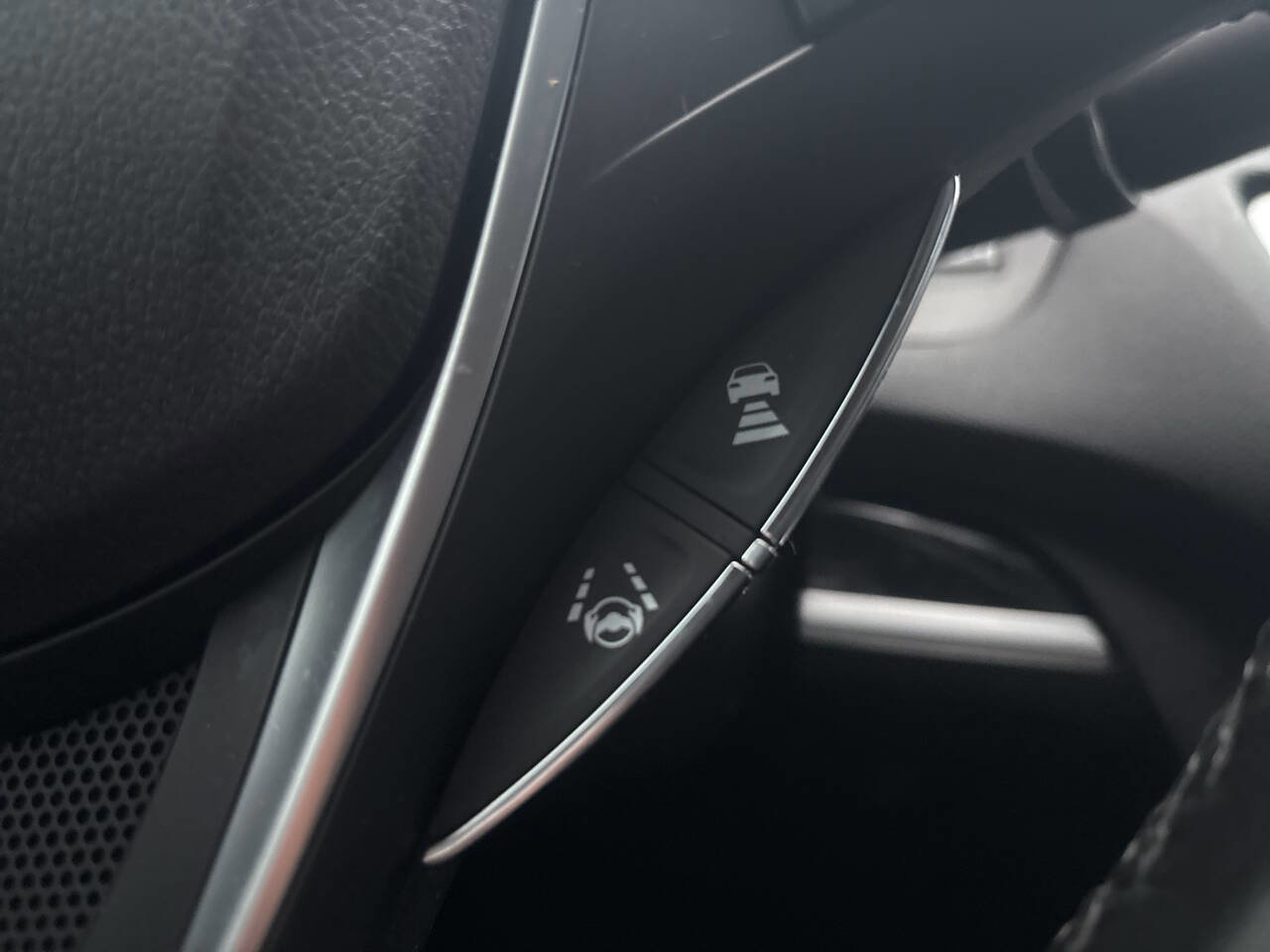 Used 2018 Acura TLX w/ Technology Package FWD image 28