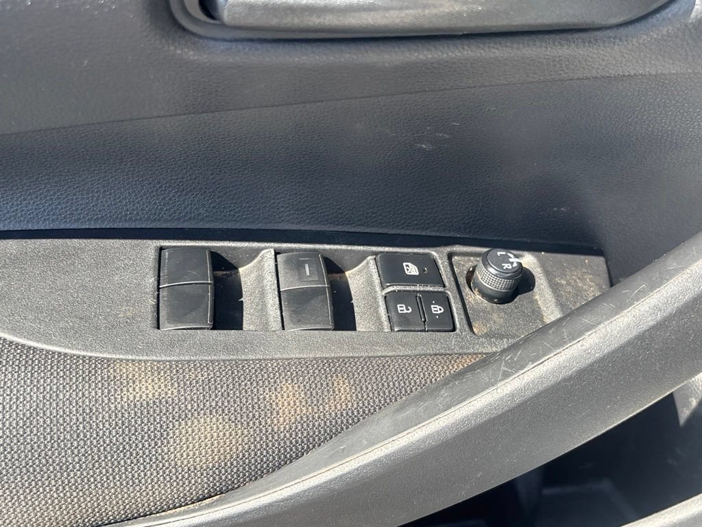 Used 2022 Toyota Corolla LE FWD image 7