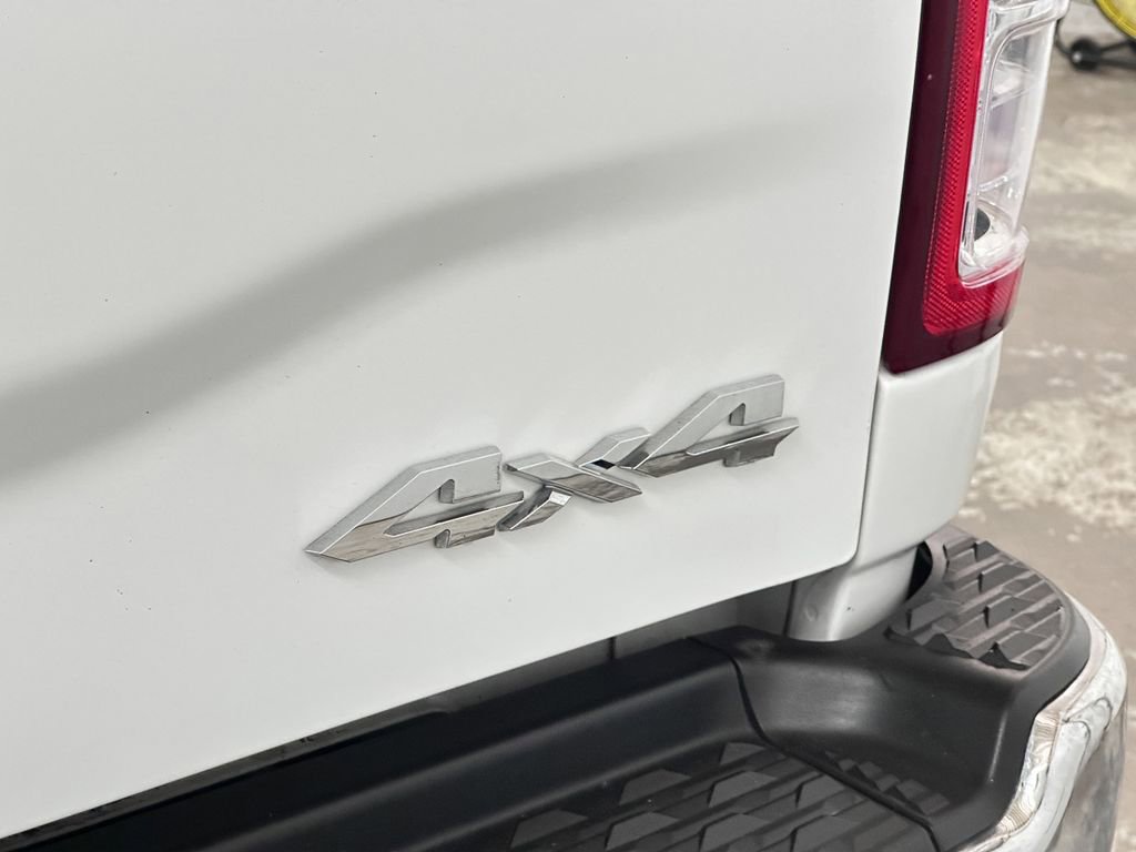 Used 2024 RAM 2500 Big Horn w/ Bed Utility Group image 18