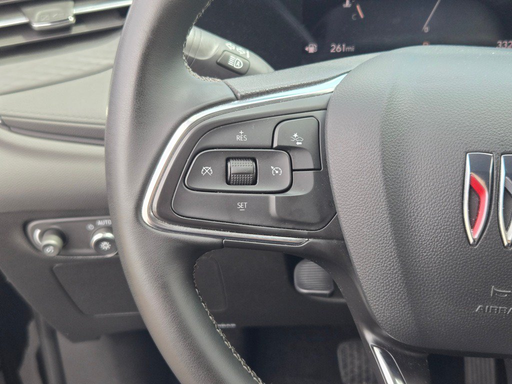 Used 2025 Buick Encore GX Preferred FWD image 28