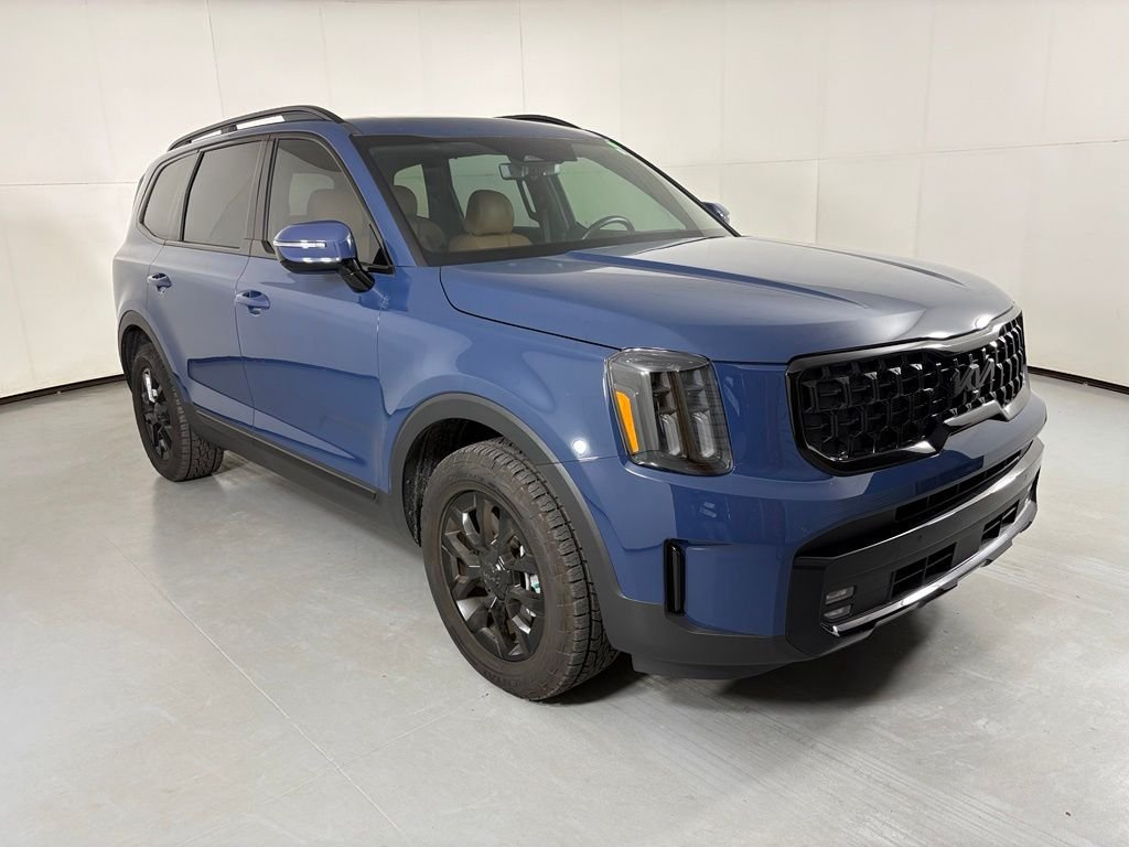 Used 2025 Kia Telluride SX Prestige X-Pro AWD/4WD image 2