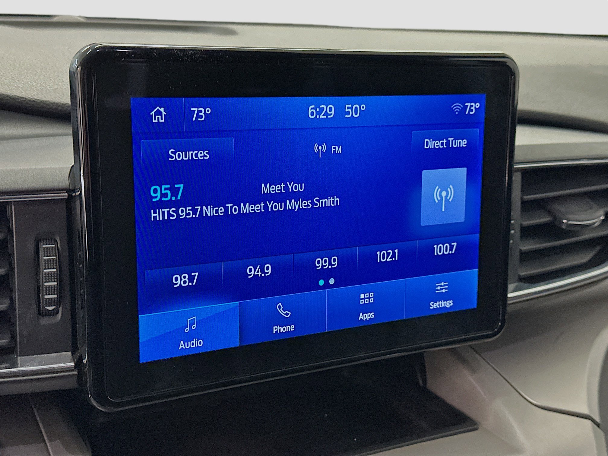 Used 2023 Ford Explorer XLT w/ Equipment Group 202A image 21