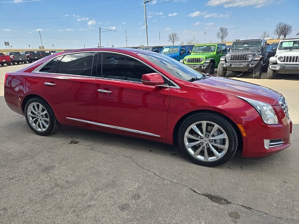 Used 2013 Cadillac XTS Luxury w/ Driver Awareness Package image 14