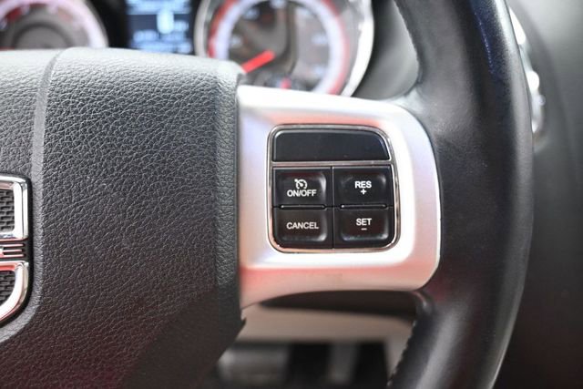 Used 2011 Dodge Grand Caravan Crew w/ Safety Sphere Group FWD image 22