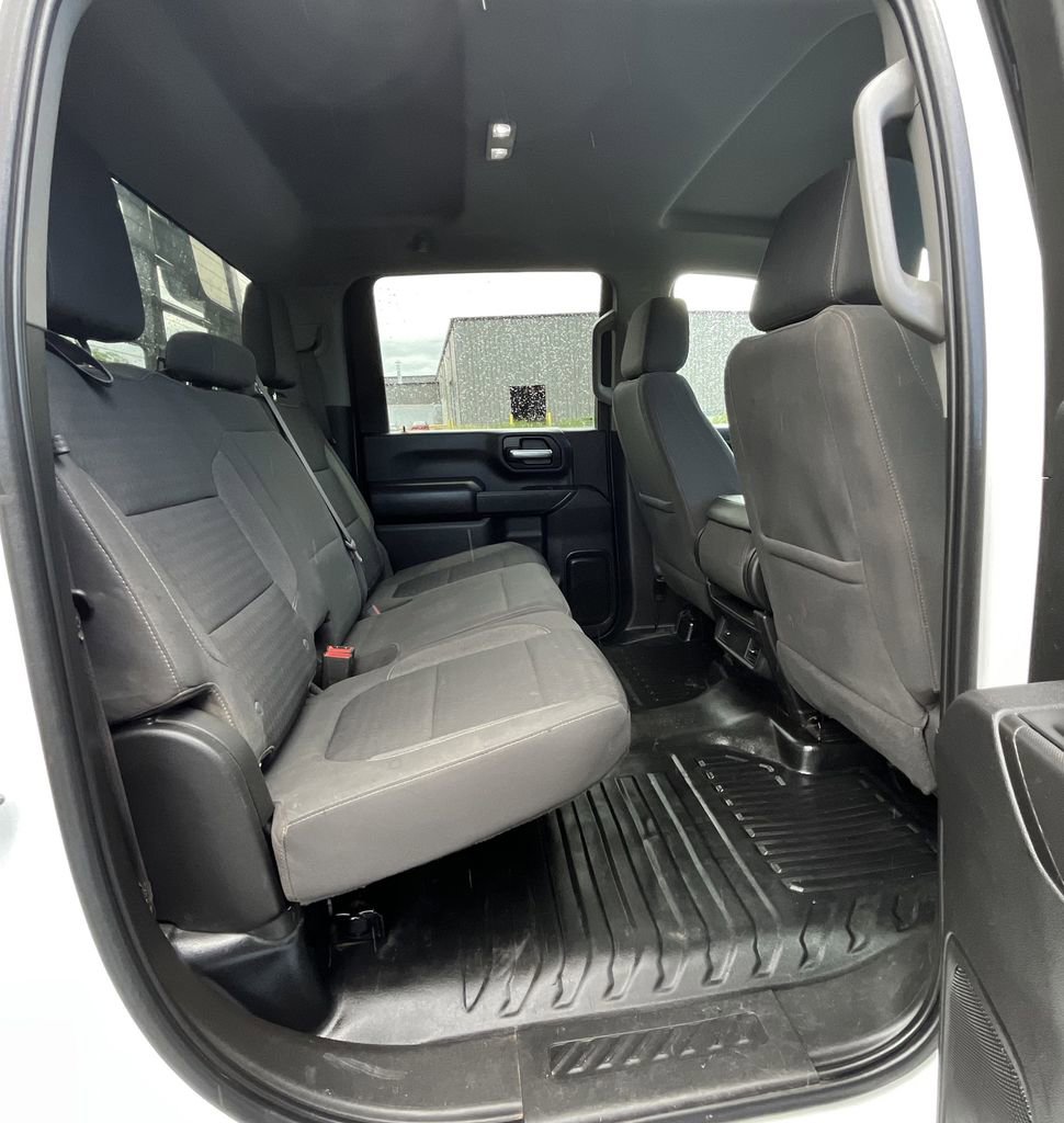 Used 2023 Chevrolet Silverado 2500 LT w/ Snow Plow Prep/Camper Package image 22