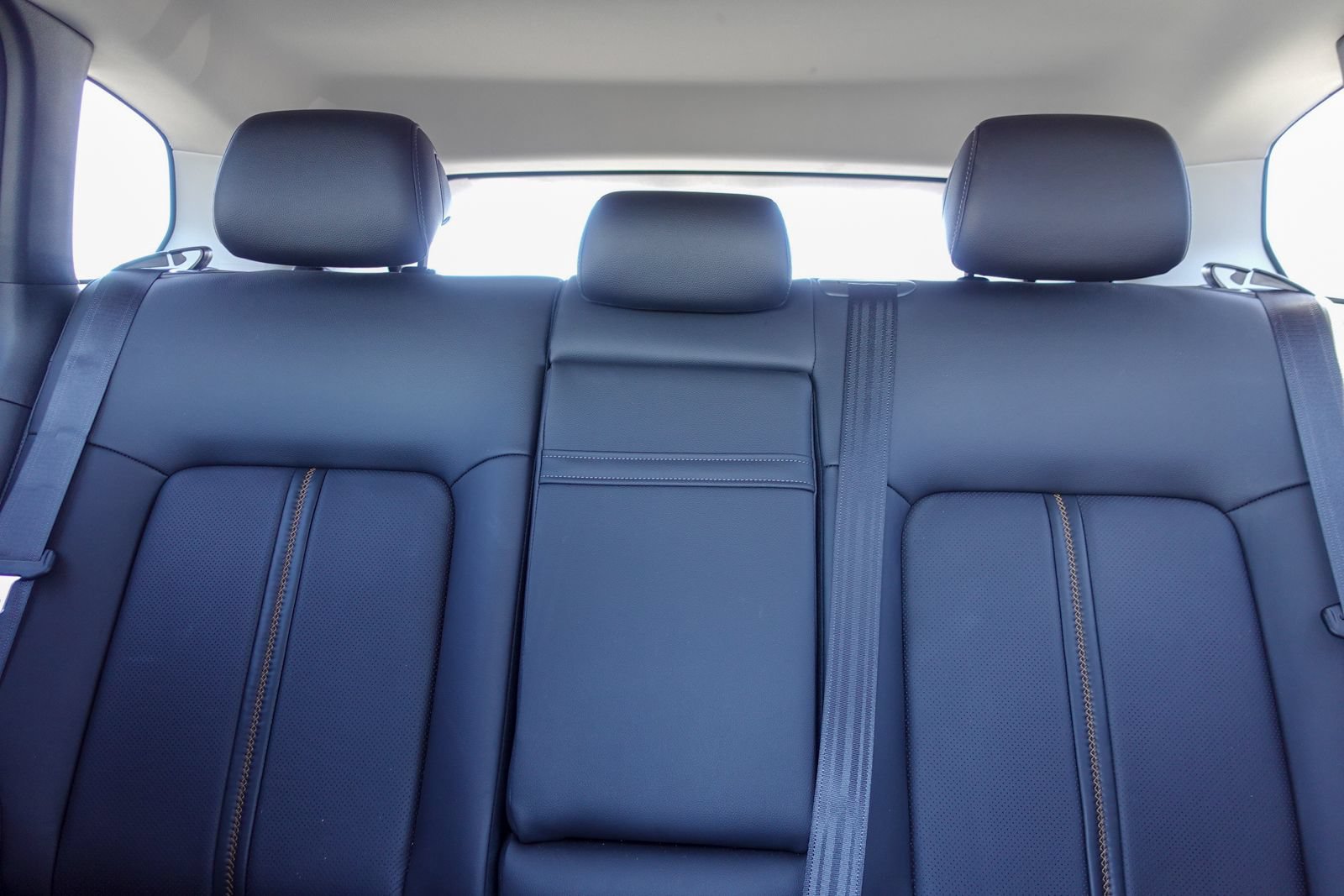 Used 2025 MAZDA CX-50 AWD 2.5 Hybrid w/ Premium Pkg image 15