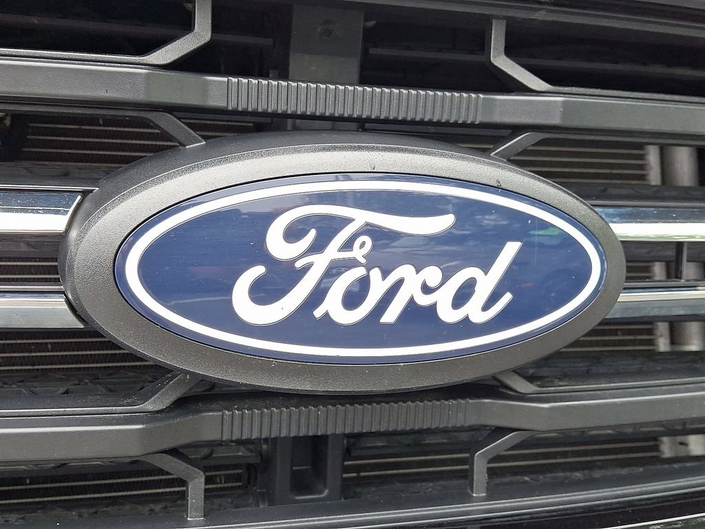 Used 2025 Ford F150 XLT w/ Equipment Group 301A Standard AWD/4WD image 29