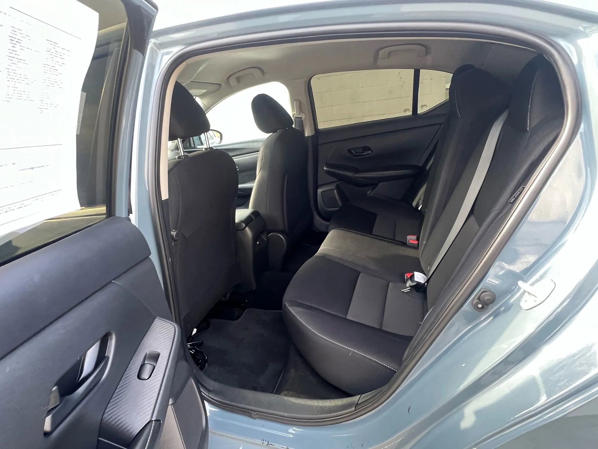 Used 2024 Nissan Sentra SV FWD image 25