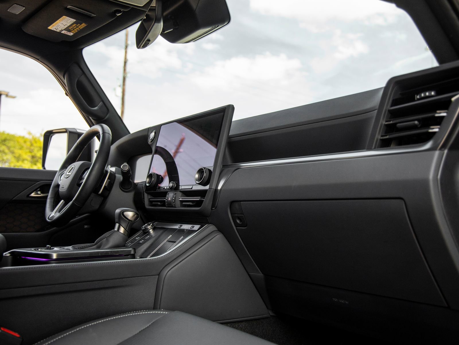 Used 2026 Lexus GX 550 w/ Accessory Package (2T) image 49