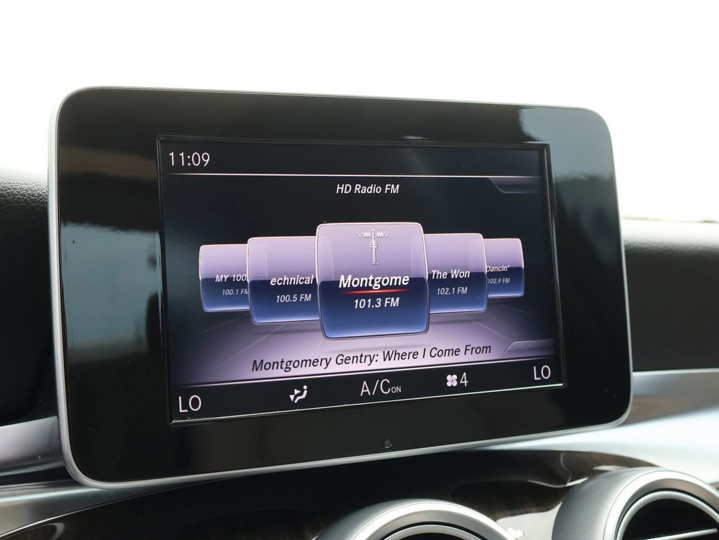 Used 2018 Mercedes-Benz C 300 Sedan image 33