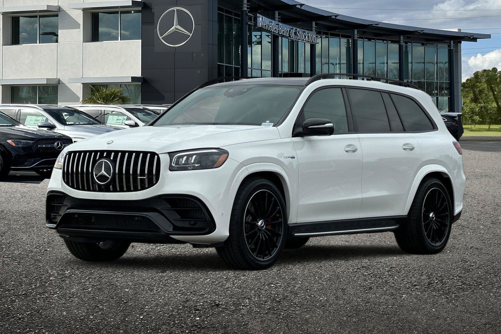 New 2026 Mercedes-Benz GLS 63 AMG 4MATIC image 8