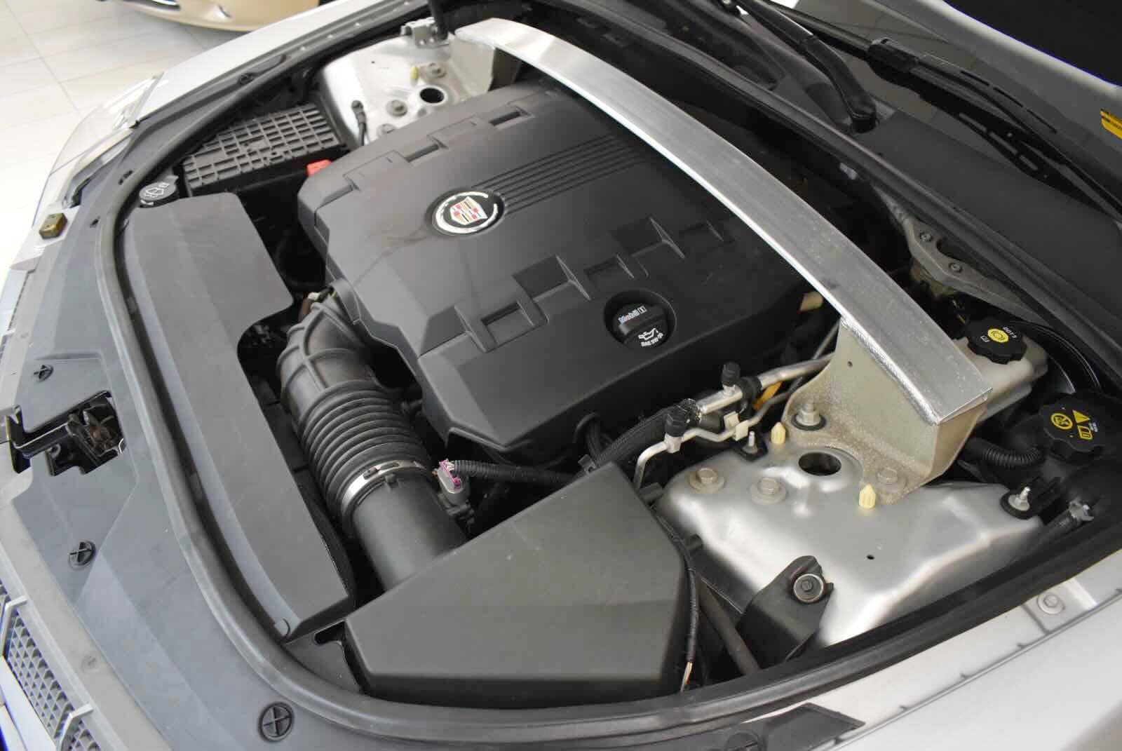 Used 2010 Cadillac CTS Luxury AWD/4WD image 29