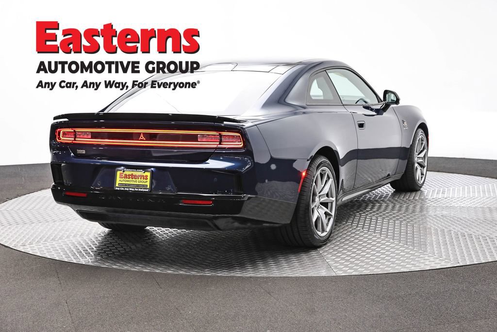 Used 2024 Dodge Charger Daytona Scat Pack w/ Plus Group AWD/4WD image 5