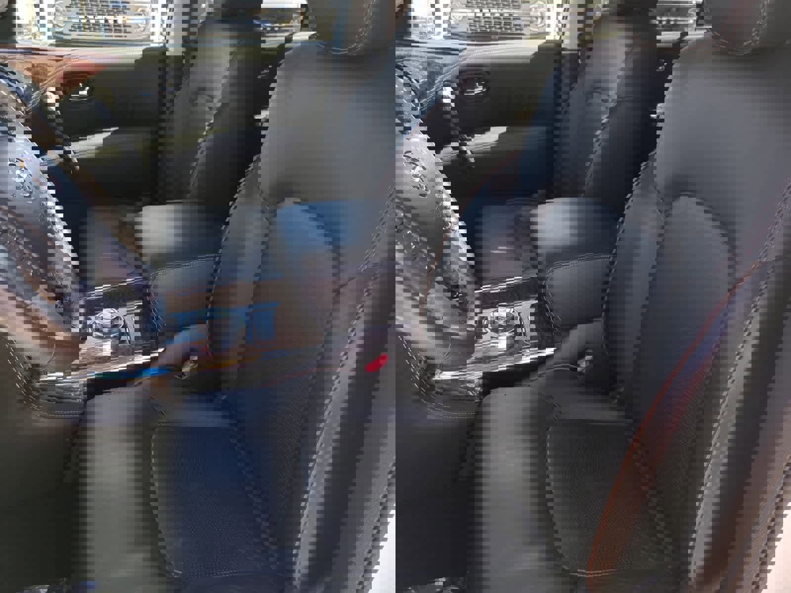 Used 2017 Nissan Armada Platinum image 16