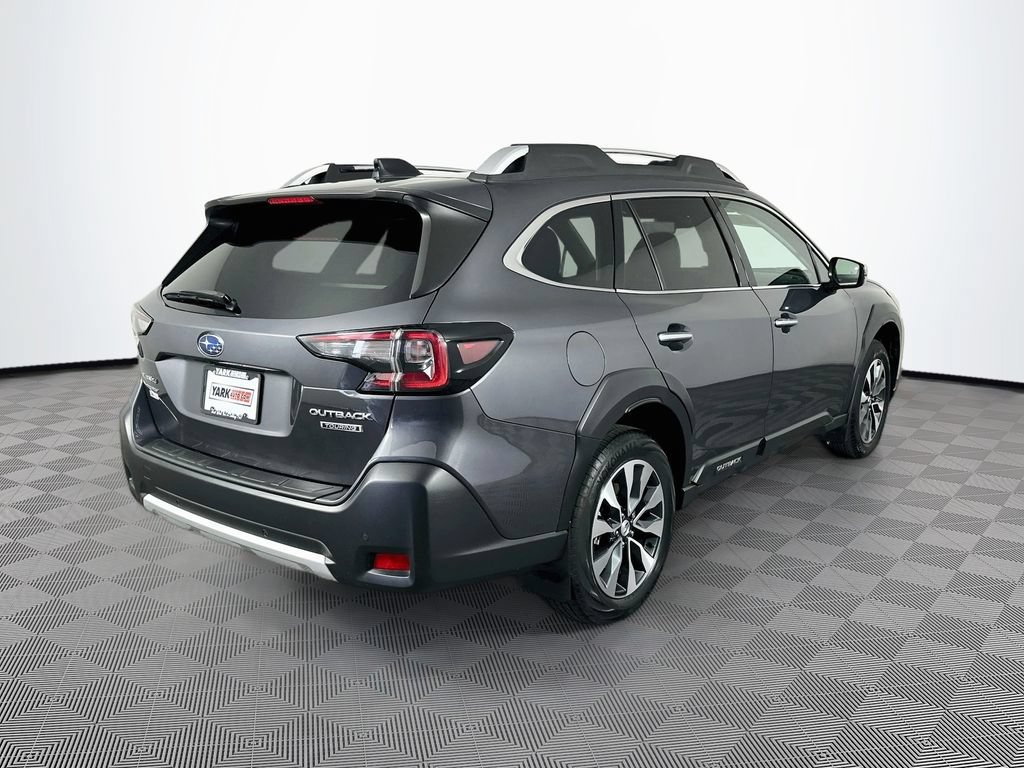 Used 2024 Subaru Outback Touring AWD/4WD image 10