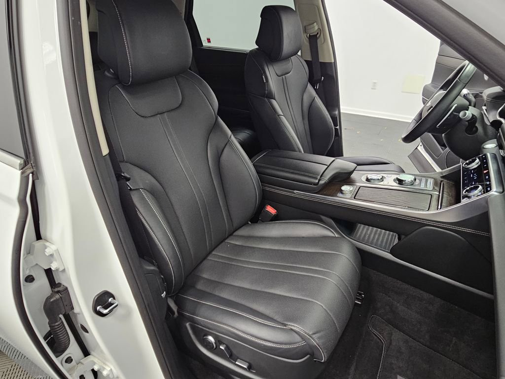 Used 2024 Genesis GV80 2.5T image 40