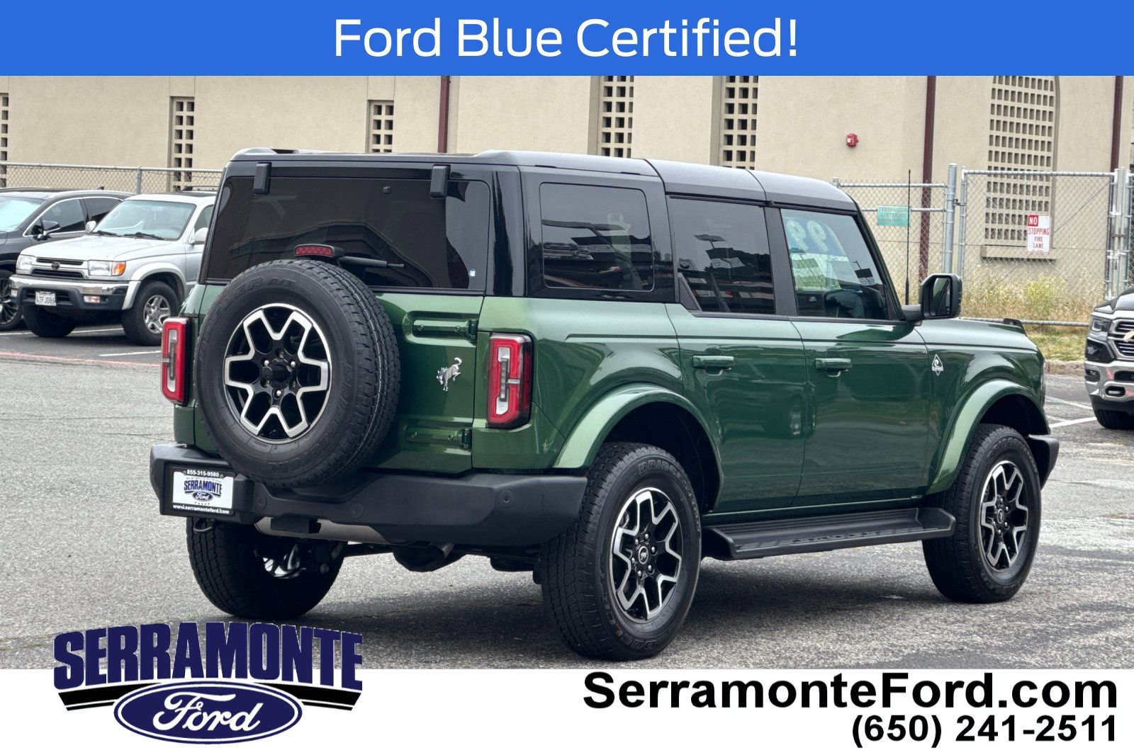 Certified 2025 Ford Bronco Outer Banks AWD/4WD image 4