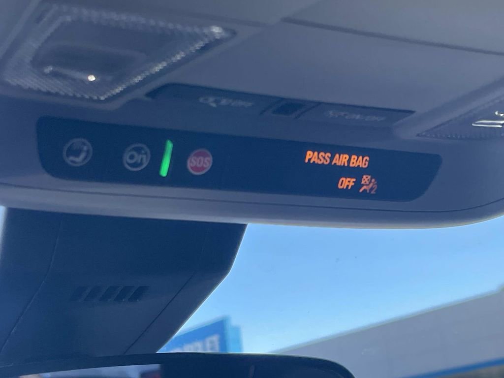 Used 2024 Chevrolet Equinox LT w/ LPO, Floor Liner Package image 31