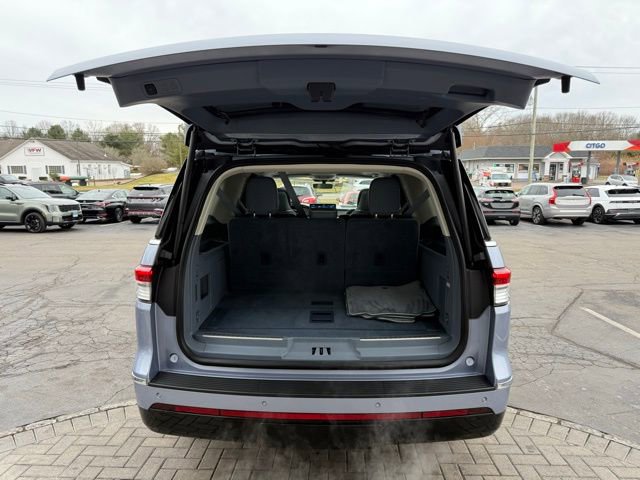 Used 2022 Lincoln Navigator L Black Label image 10
