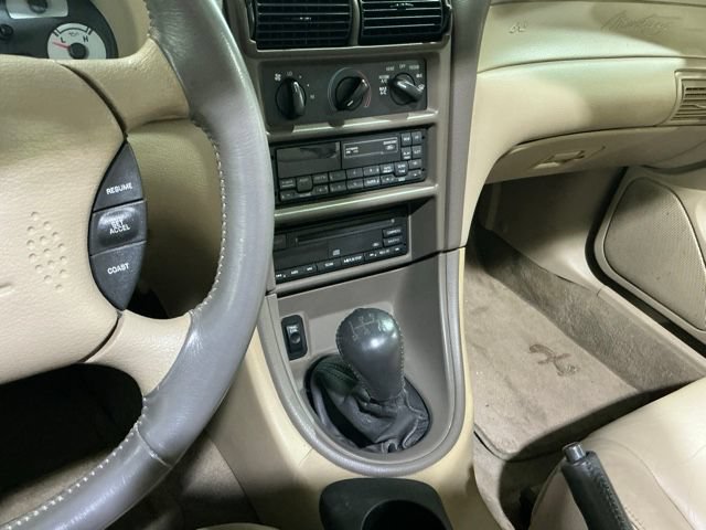 Used 1999 Ford Mustang Cobra RWD image 12