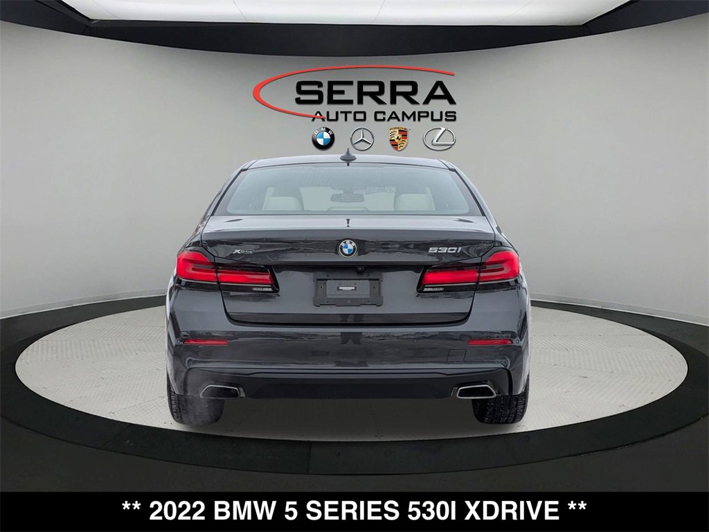 Certified 2022 BMW 530i xDrive w/ Premium Package image 4