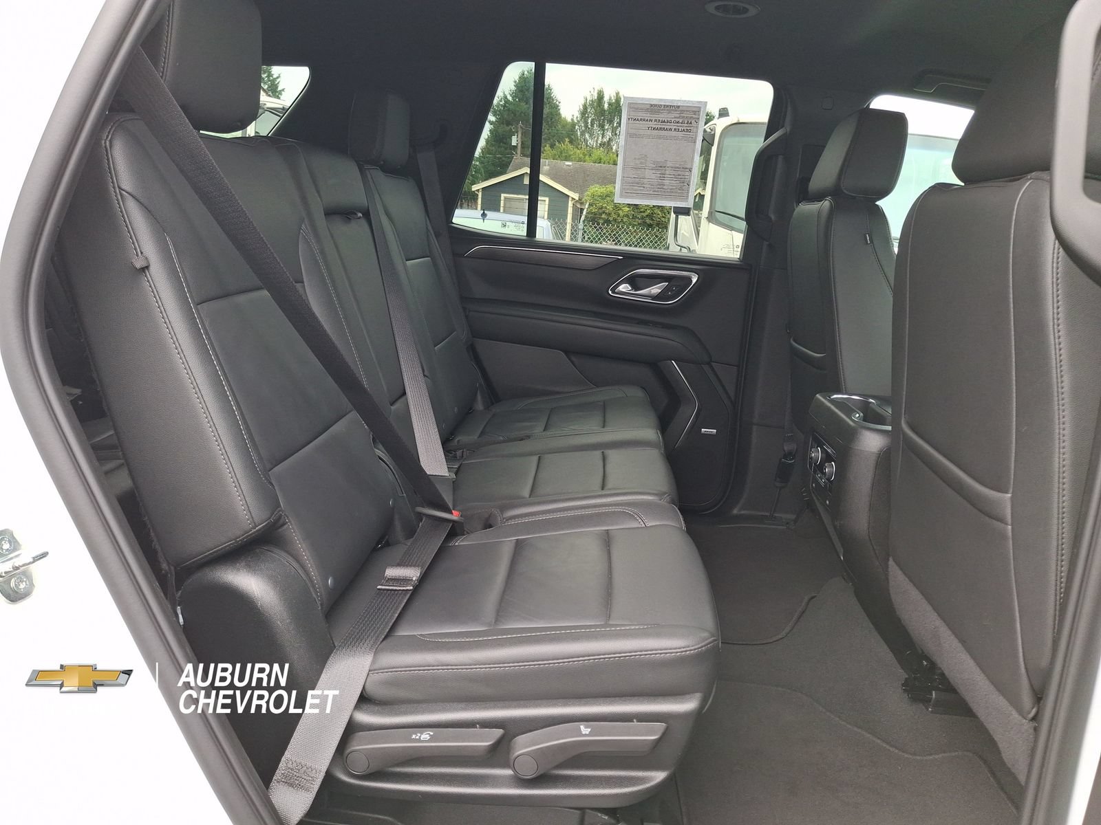 Used 2024 Chevrolet Tahoe LT AWD/4WD image 21