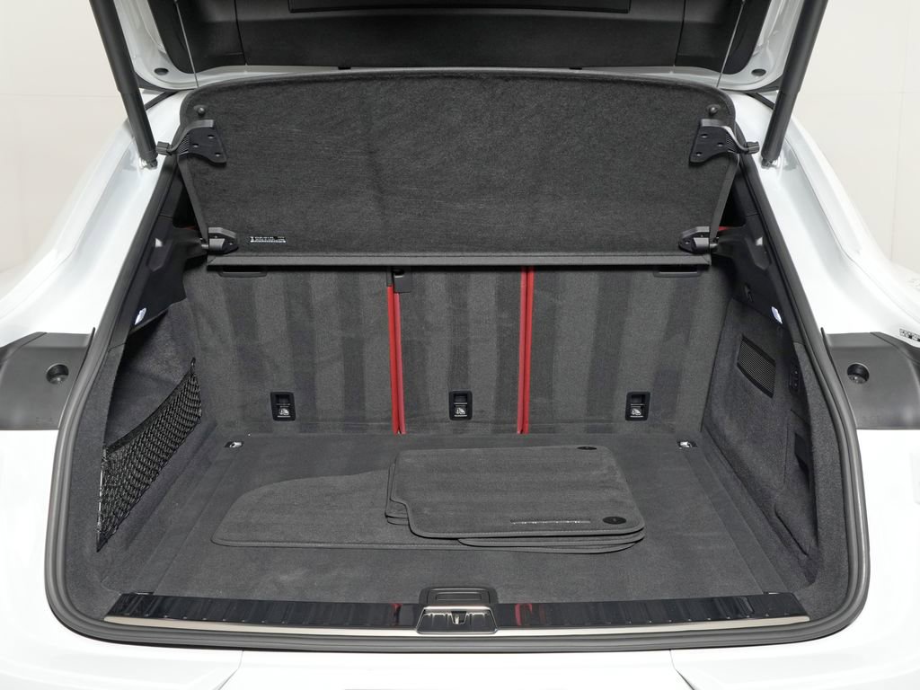 Certified 2023 Porsche Cayenne Turbo w/ Premium Package Plus (PI3) AWD/4WD image 44