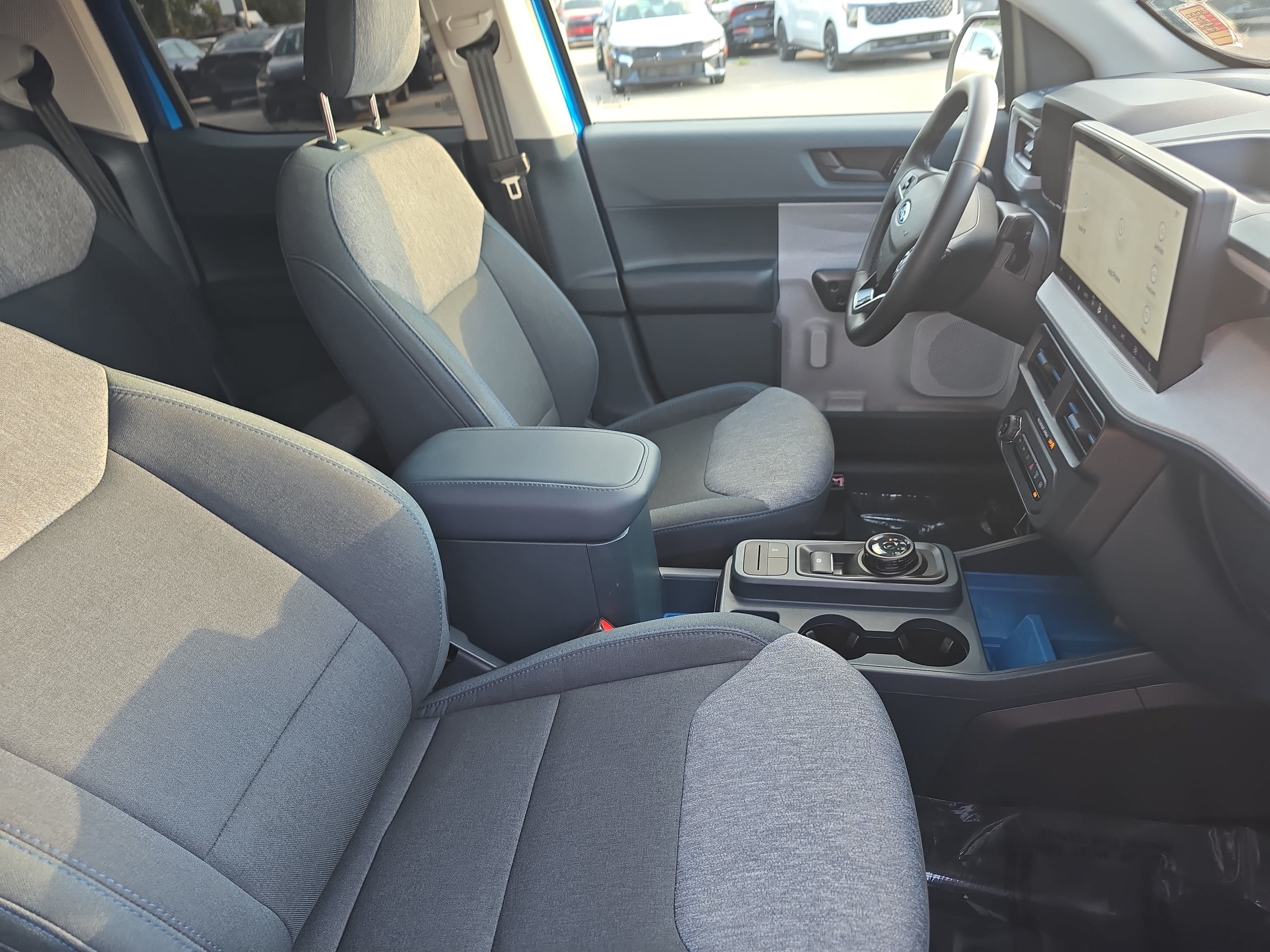 Used 2025 Ford Maverick XLT w/ XLT Luxury Package FWD image 10