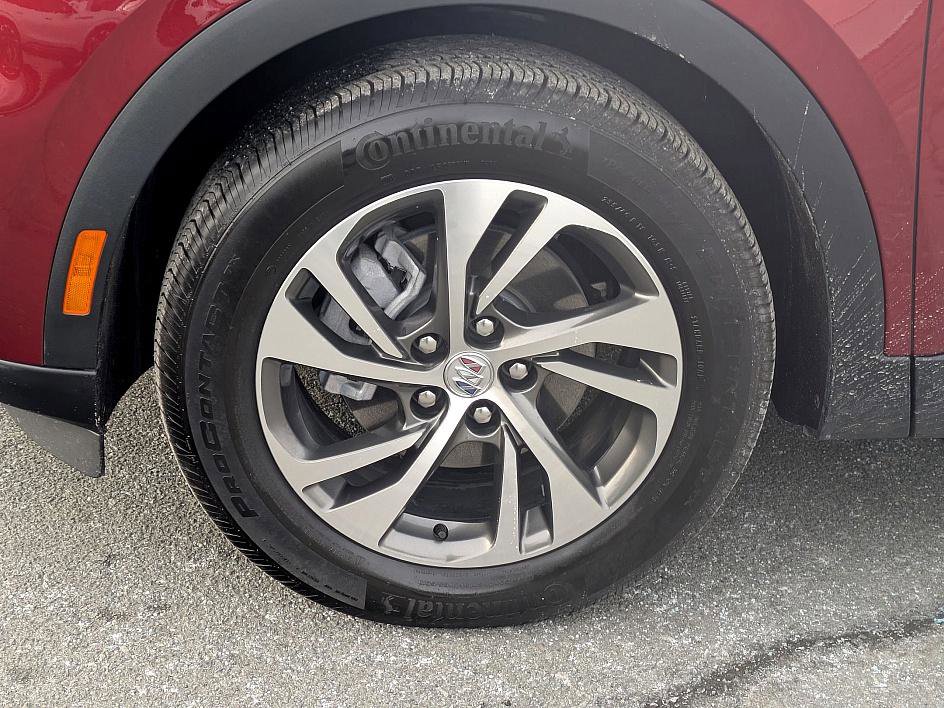 Used 2023 Buick Envision Essence image 10