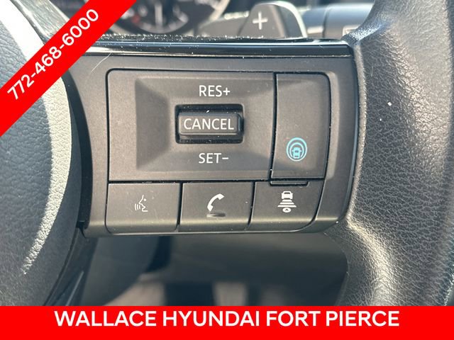 Used 2023 Nissan Rogue SV FWD image 24