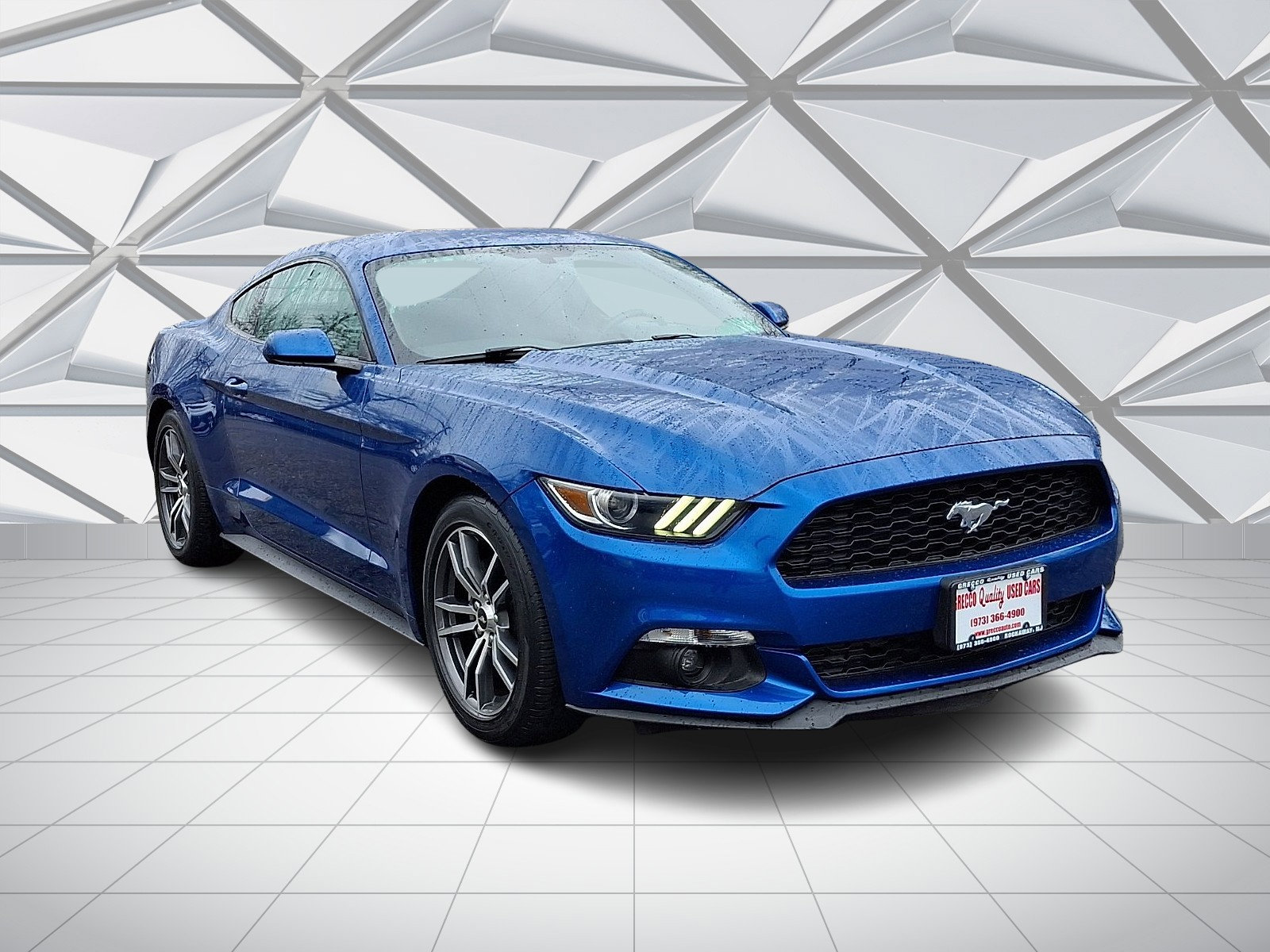 Used 2017 Ford Mustang Coupe RWD image 2