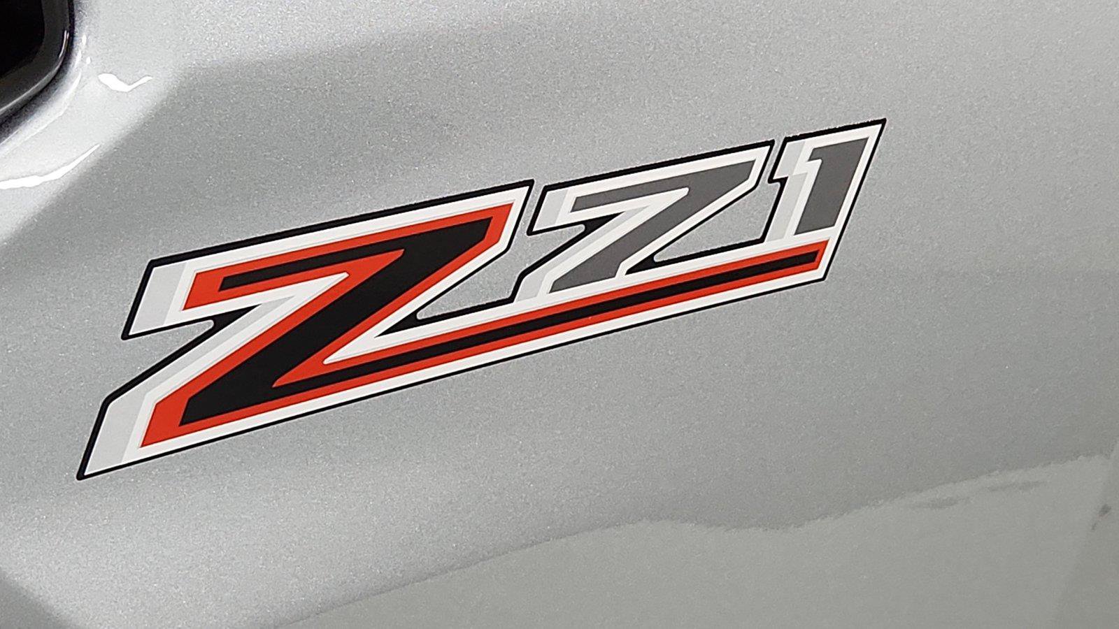 Used 2024 Chevrolet Colorado Z71 w/ Z71 Convenience Package 2 AWD/4WD image 25