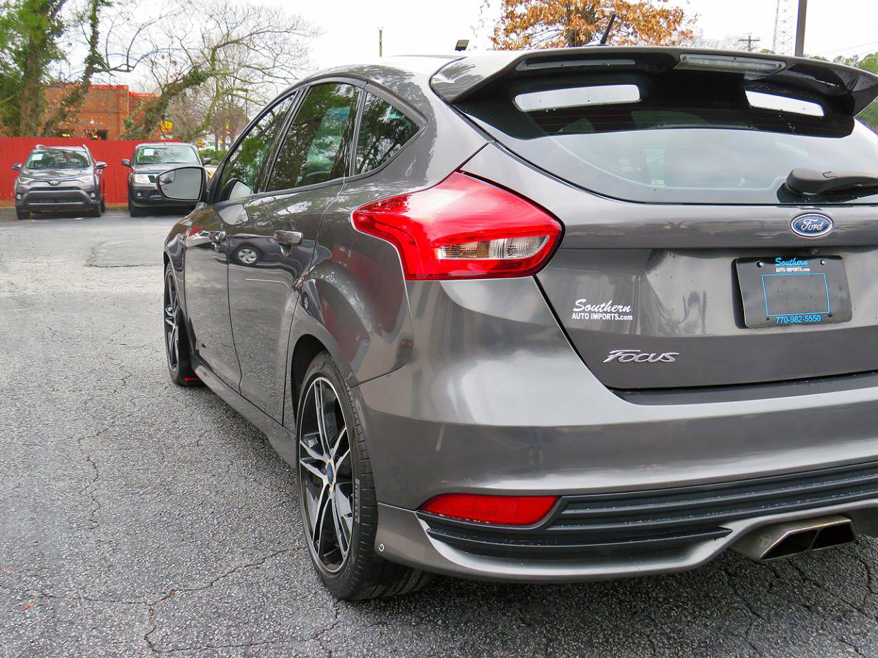 Used 2018 Ford Focus ST w/ Equipment Group 402A image 39