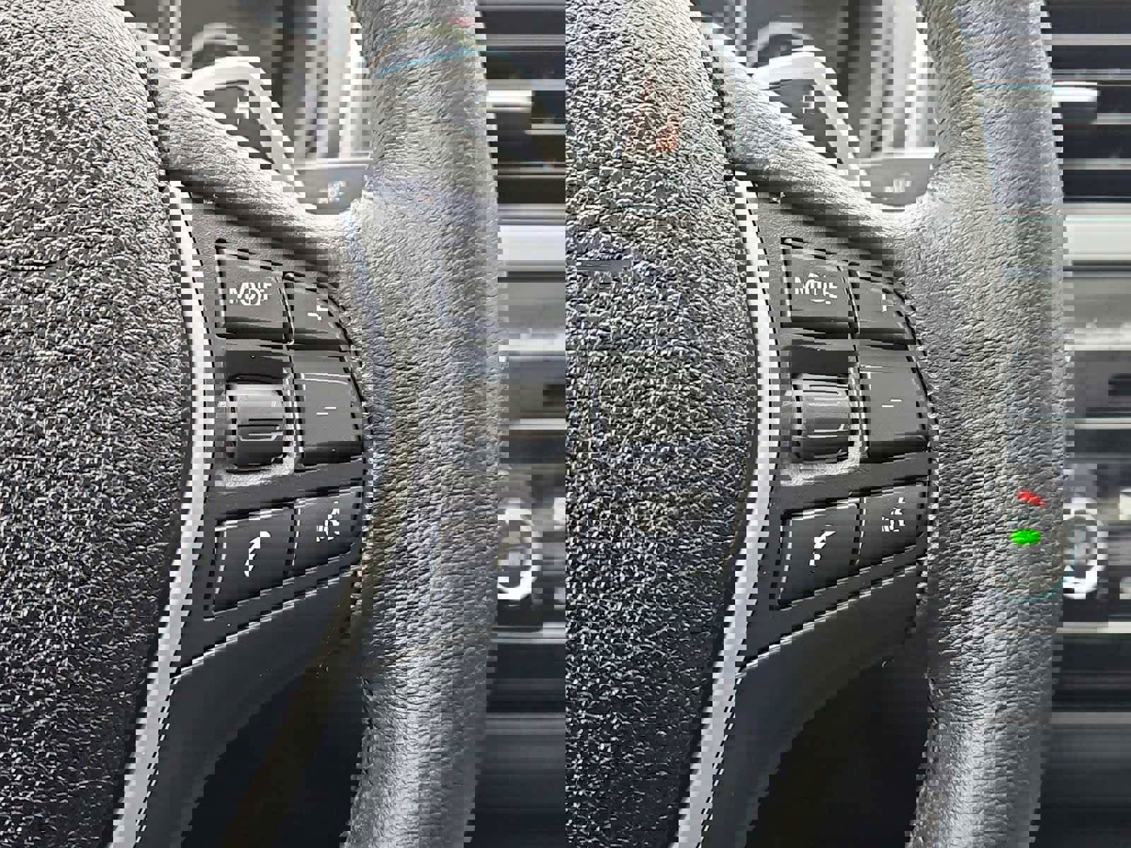 Used 2018 BMW 330i xDrive Sedan w/ Premium Package image 21