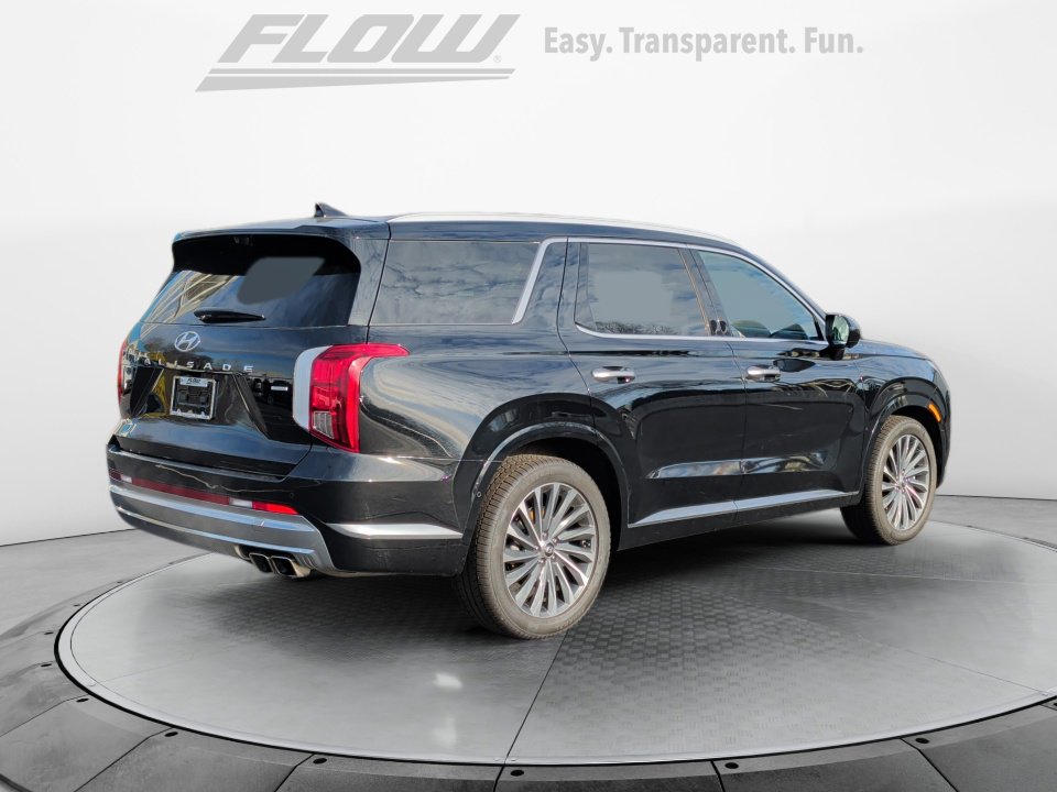 Used 2023 Hyundai Palisade Calligraphy image 7