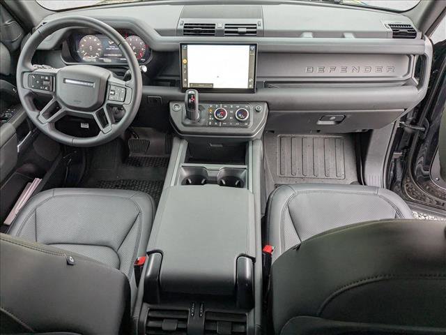 New 2025 Land Rover Defender 90 X-Dynamic SE image 16