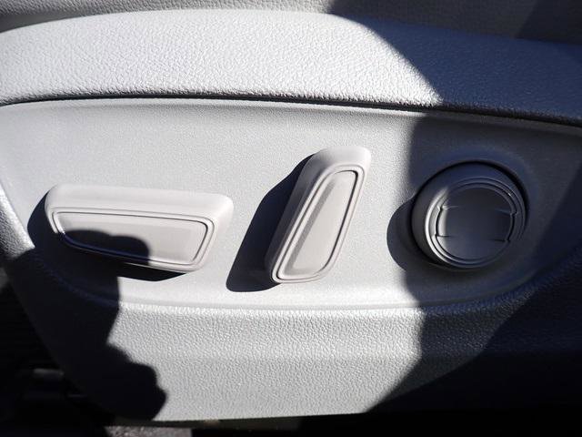 Certified 2023 Toyota Highlander XLE image 23