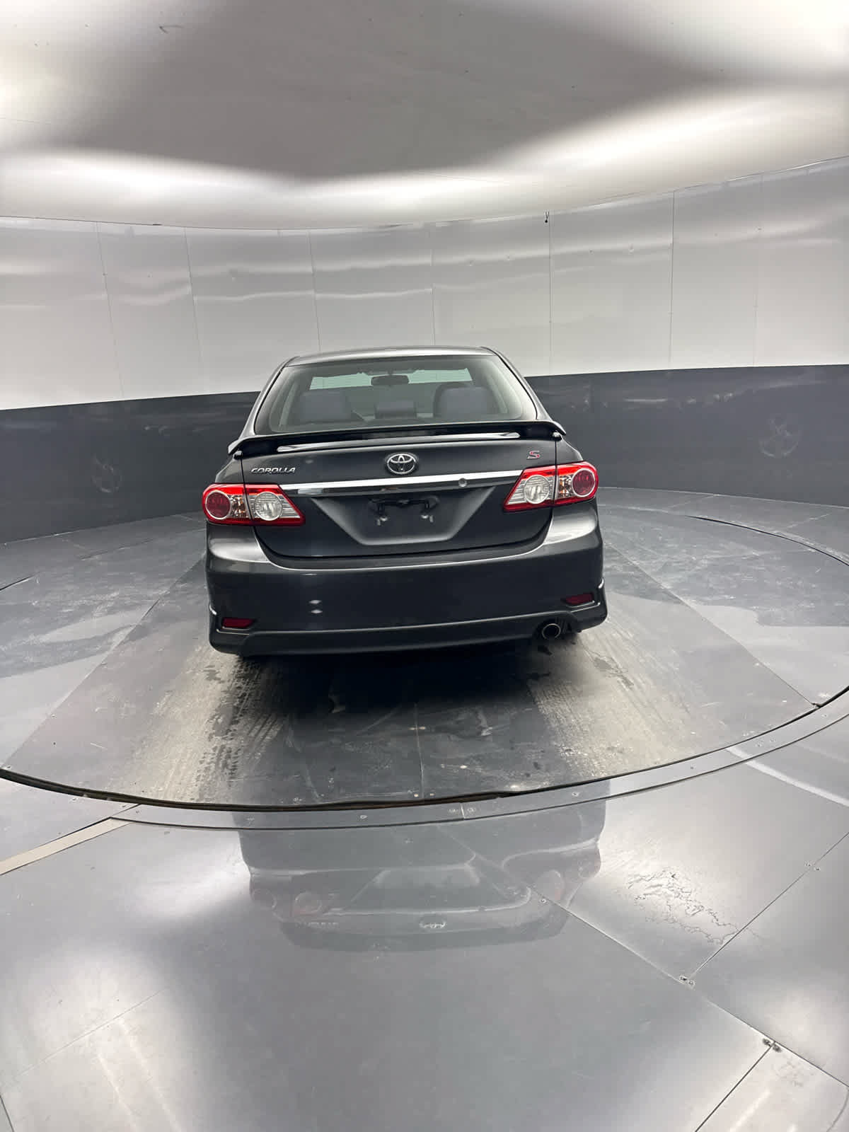 Used 2012 Toyota Corolla S FWD image 32