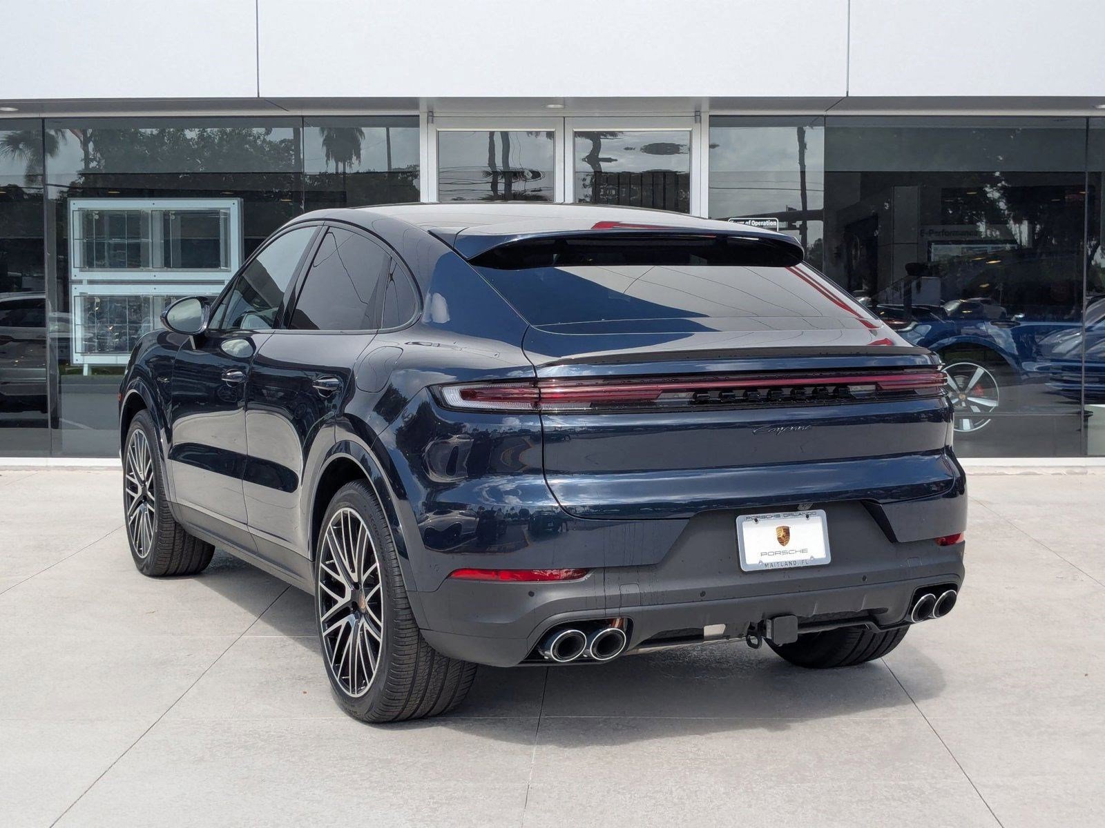 New 2025 Porsche Cayenne E-Hybrid Coupe AWD/4WD image 3