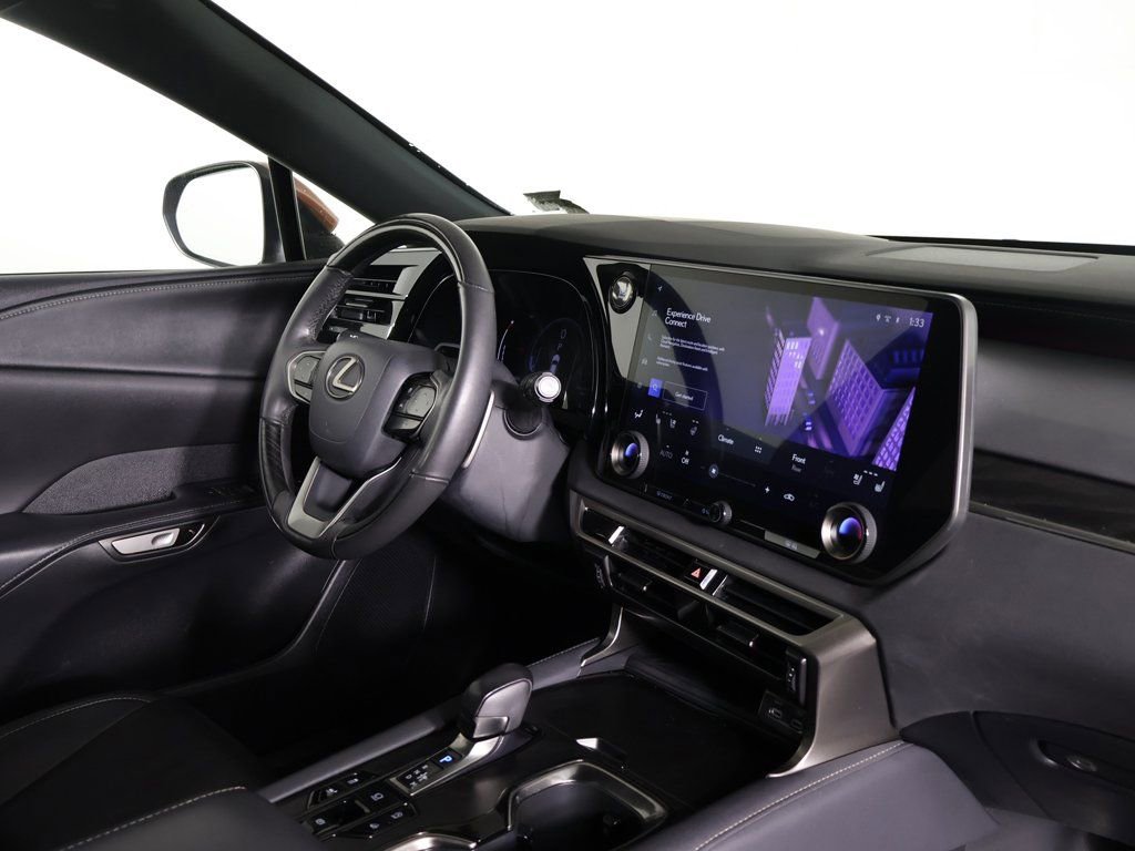 Used 2023 Lexus RX 350 Premium Plus w/ Accessory Package AWD/4WD image 29