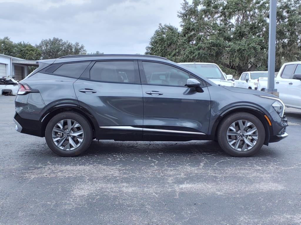 Used 2023 Kia Sportage SX image 2