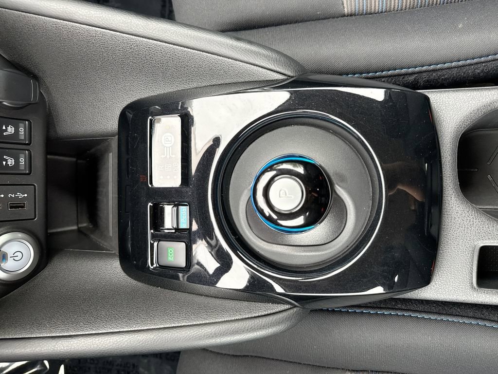 Used 2022 Nissan Leaf SV FWD image 21