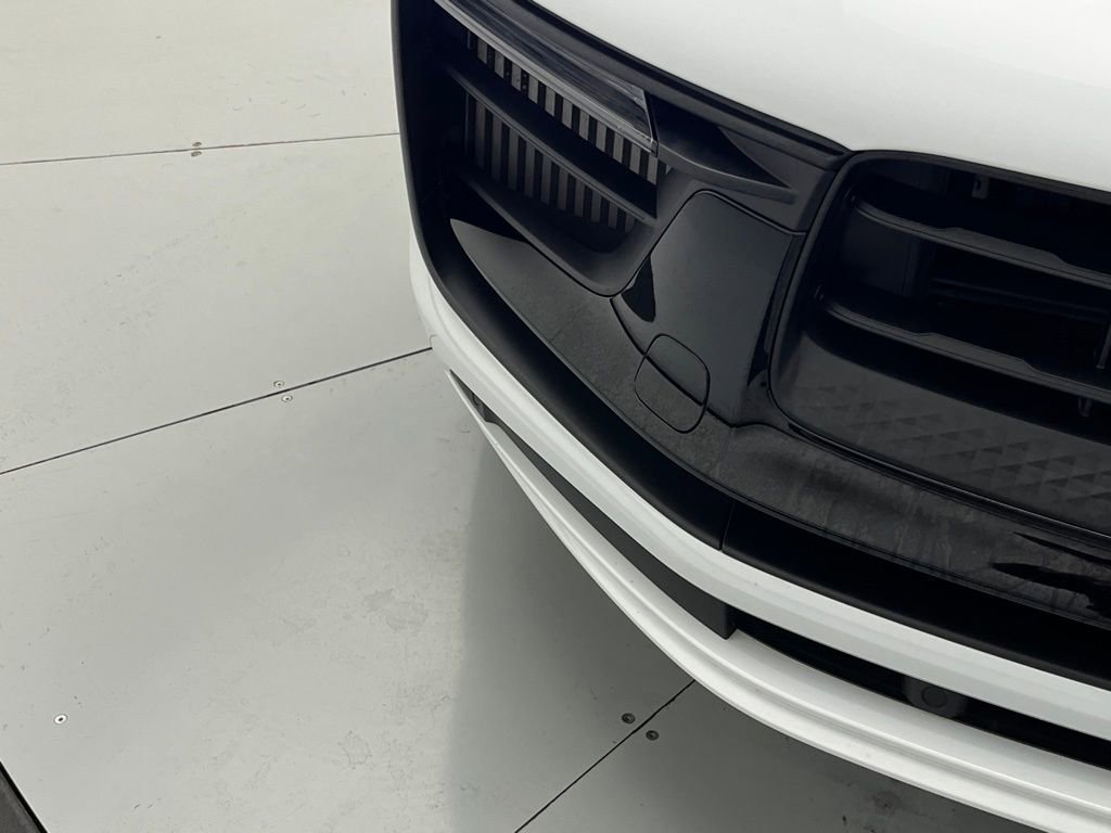 Used 2024 Porsche Macan GTS image 57