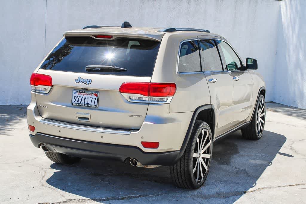 Used 2014 Jeep Grand Cherokee Limited w/ Luxury Group II AWD/4WD image 9