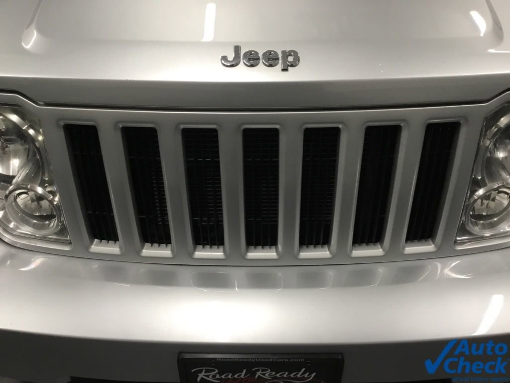 Used 2012 Jeep Liberty Sport w/ Popular Equipment Group AWD/4WD image 17