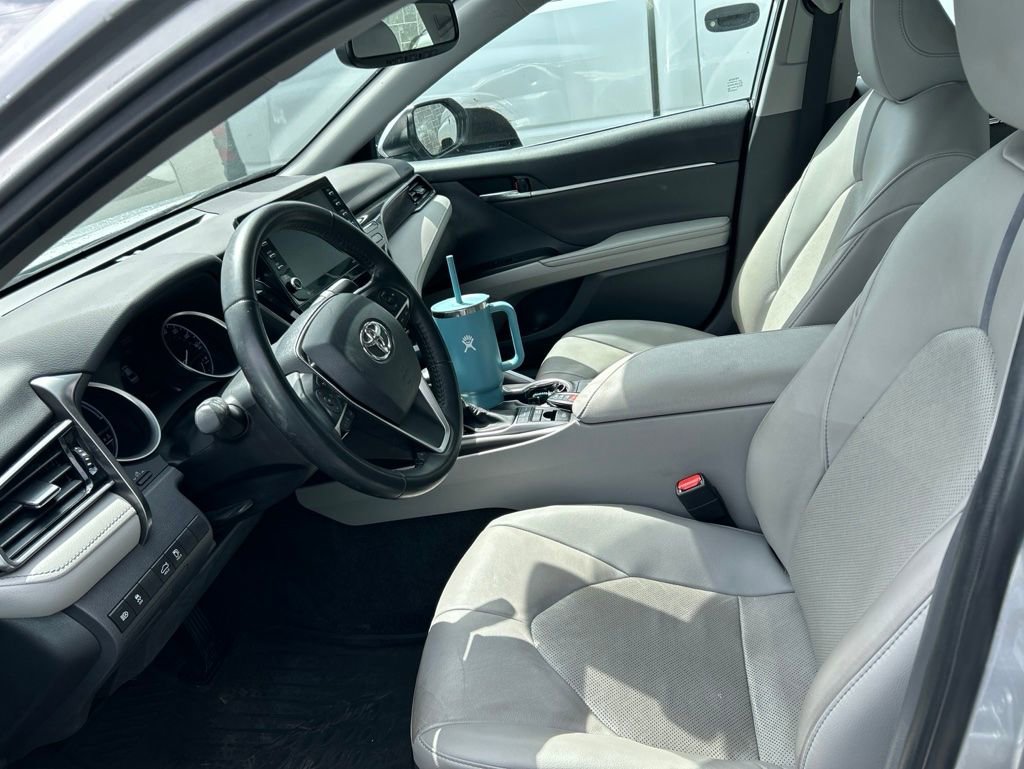 Used 2023 Toyota Camry XLE FWD image 7