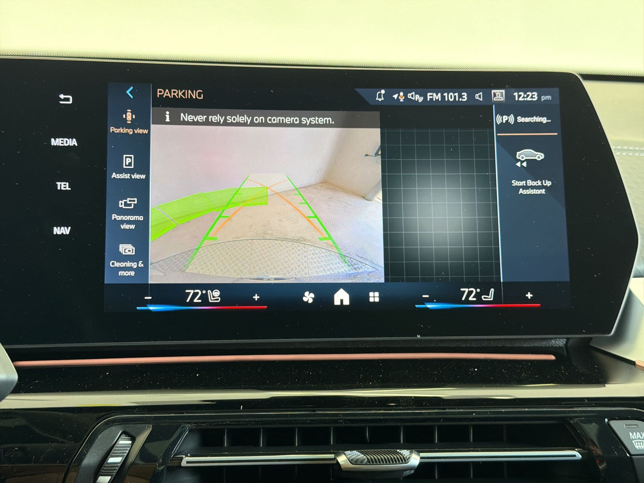New 2026 BMW X2 xDrive28i AWD/4WD image 26