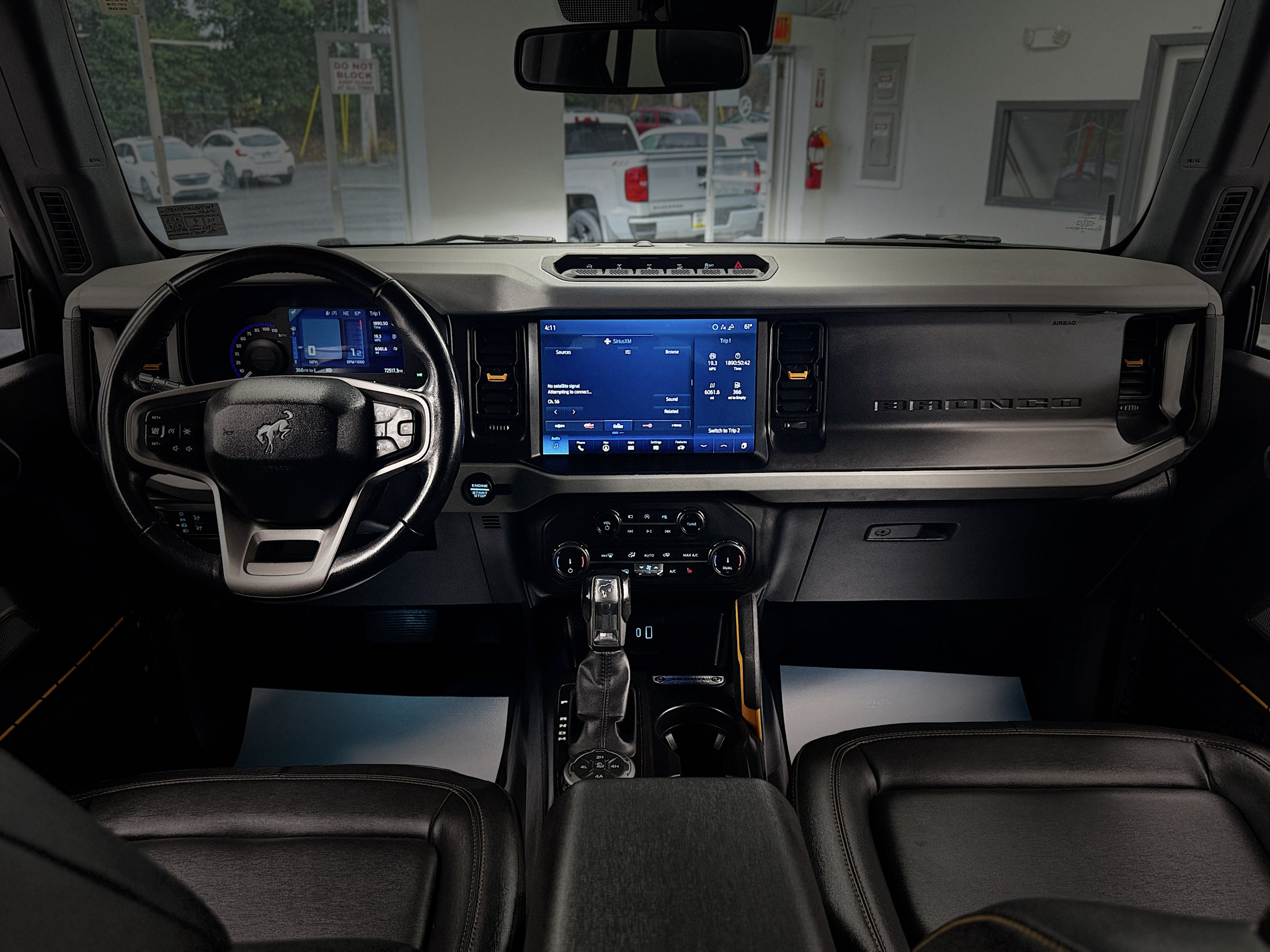 Used 2022 Ford Bronco Badlands w/ Sasquatch Package AWD/4WD image 18
