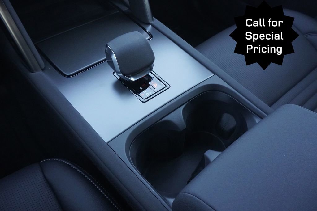 New 2025 Land Rover Discovery Sport Dynamic SE image 14